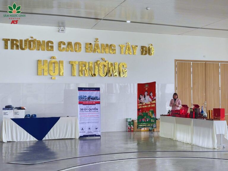 Gian hàng K5 tại hội nghị.